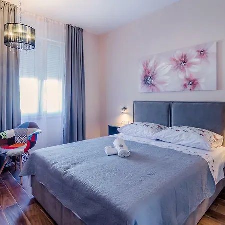 아파트 Kalemary's